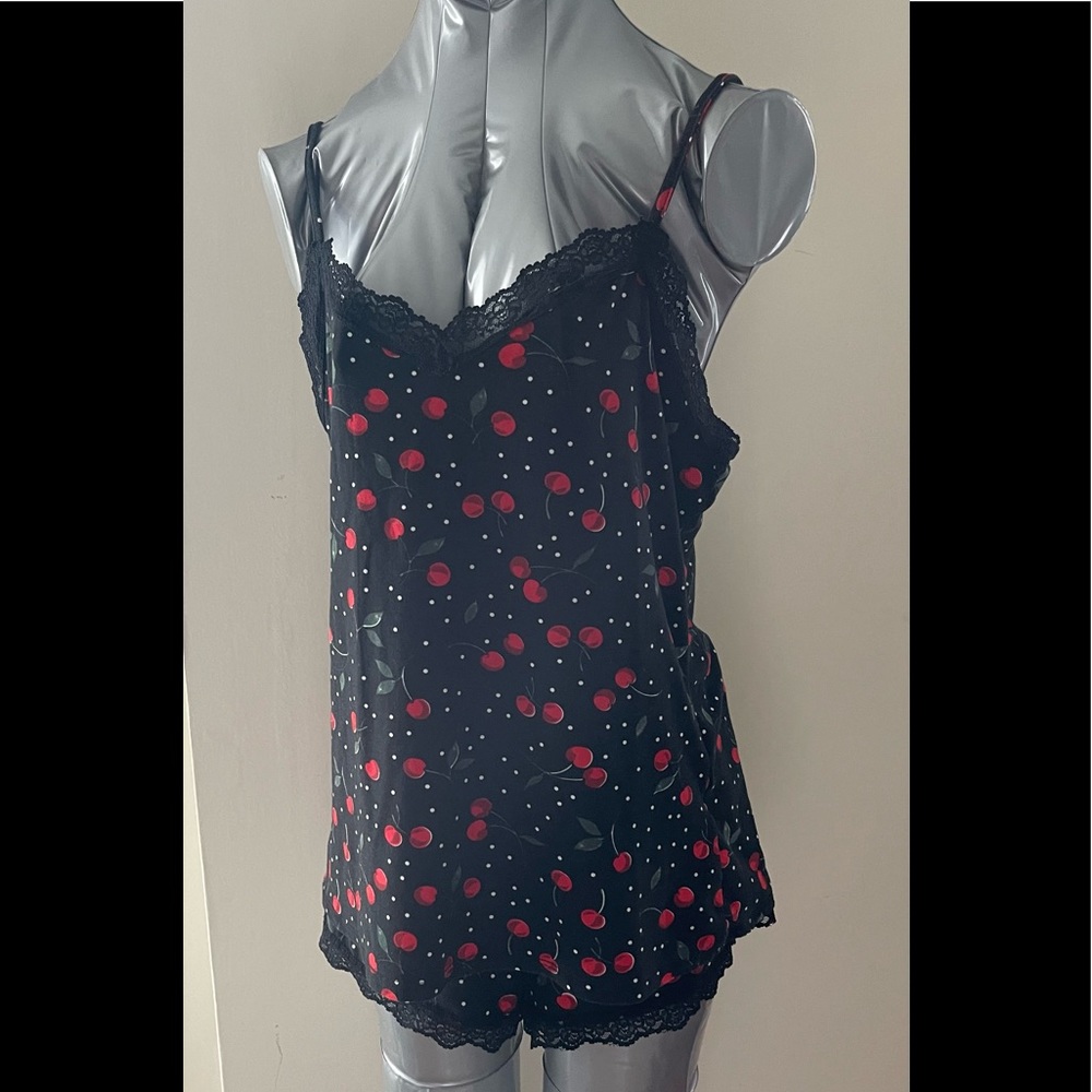 Love To Lounge Cherry Pj Short Set Size Medium
